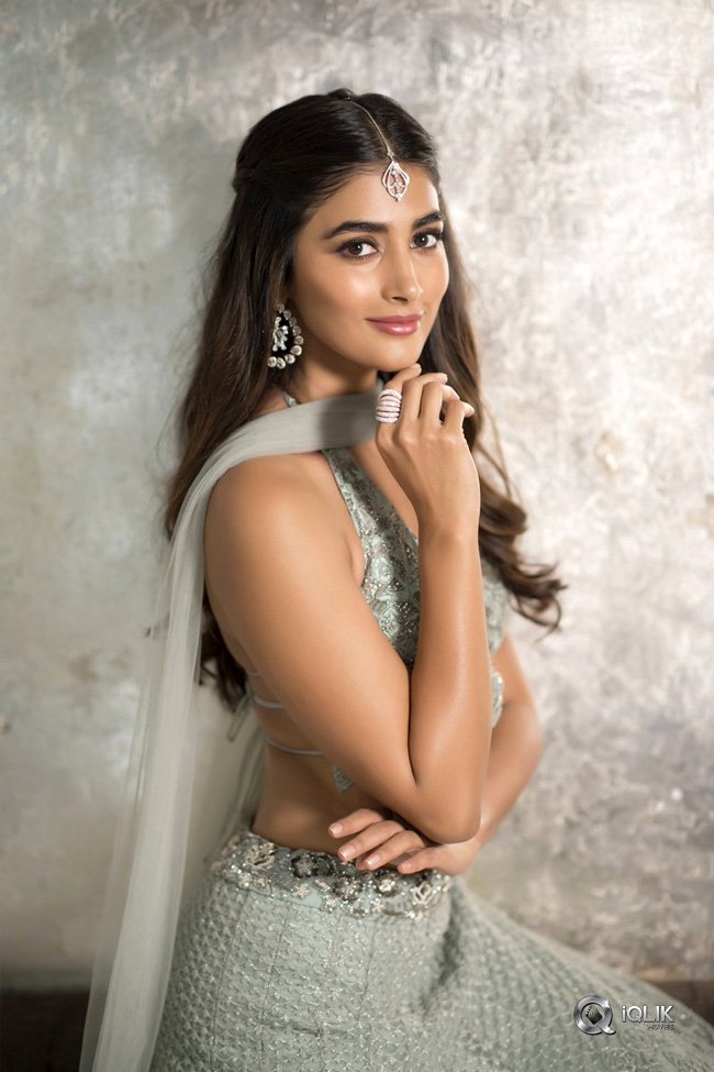 Pooja-Hegde